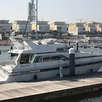 Beautiful&magnific yacht for 6 persons